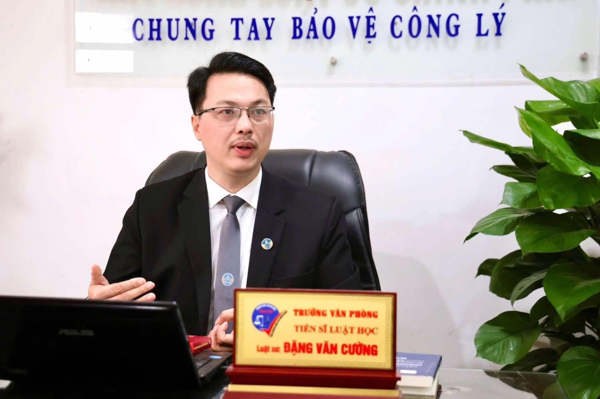 Vụ đánh người tử vong sau va chạm giao thông: Tài xế Mai Anh Nhật có thể đối mặt hình phạt nào?- Ảnh 2. Vụ đánh người tử vong sau va chạm giao thông: Tài xế Mai Anh Nhật có thể đối mặt hình phạt nào?- Ảnh 2.