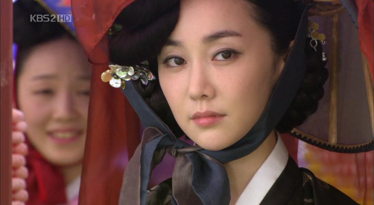 10 kỹ nữ đẹp nhất H&agrave;n Quốc: Song Hye Kyo xếp sau Park Min Young, hạng 1 đ&uacute;ng chuẩn cổ nh&acirc;n trời chọn- Ảnh 5.