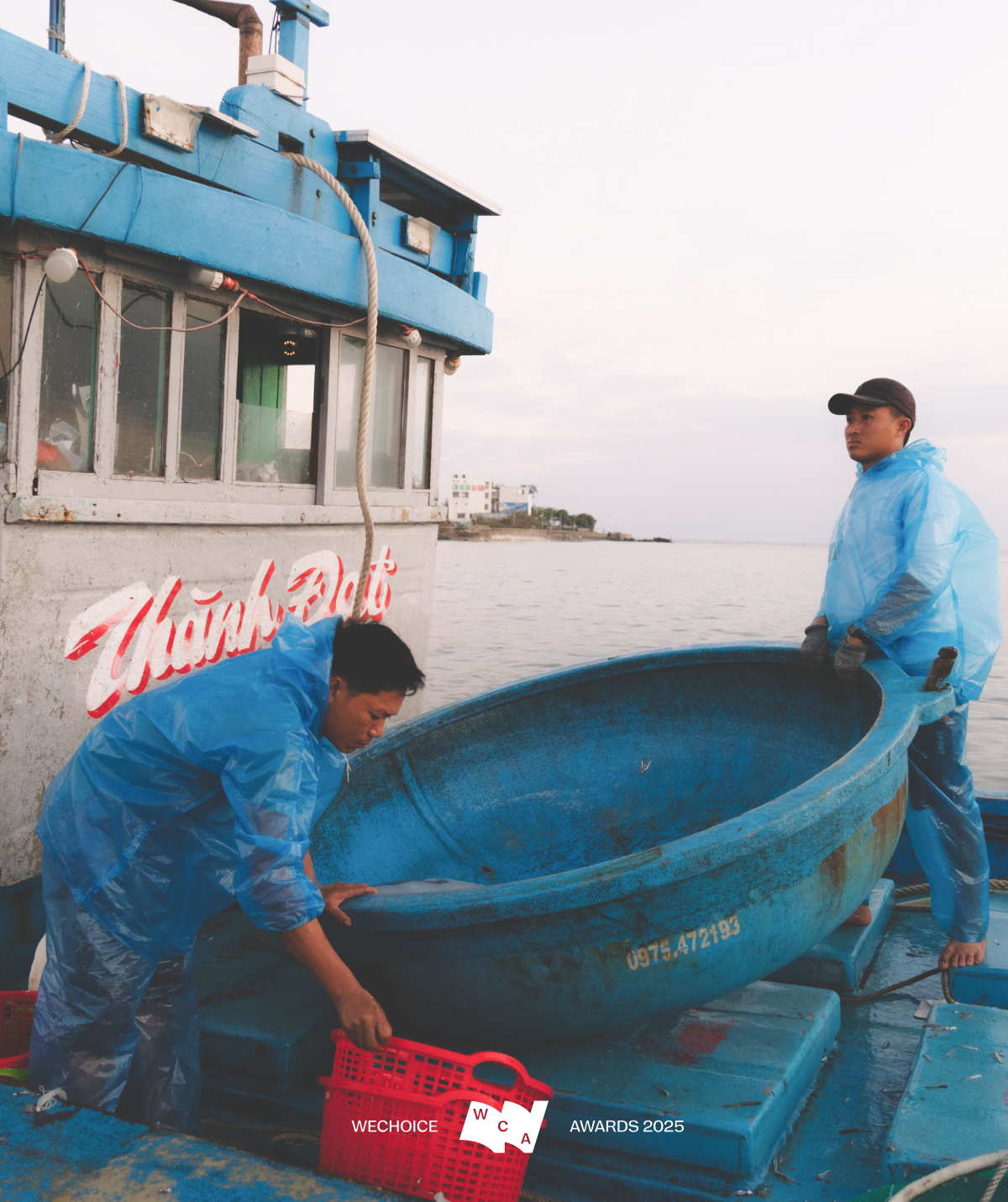 Kỳ tích đưa 3 người đàn ông từ “cõi chết’ trở về: Không ai ở Lý Sơn phải đối diện với biển một mình- Ảnh 11. Kỳ tích đưa 3 người đàn ông từ “cõi chết’ trở về: Không ai ở Lý Sơn phải đối diện với biển một mình- Ảnh 11.