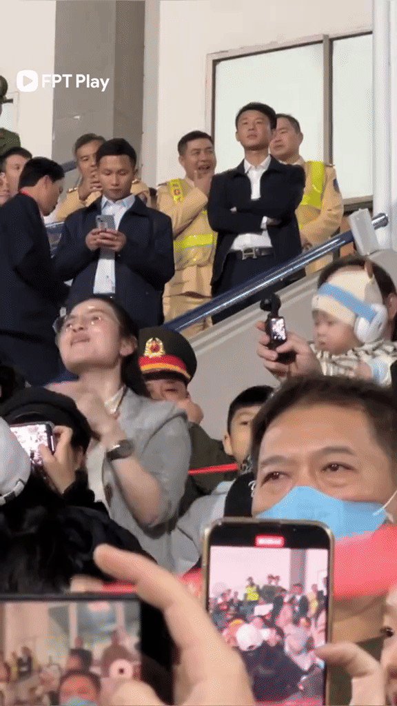 &ldquo;Lố qu&aacute; rồi Chu Thanh Huyền ơi&rdquo;- Ảnh 4.