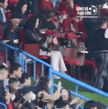 &ldquo;Lố qu&aacute; rồi Chu Thanh Huyền ơi&rdquo;- Ảnh 2.