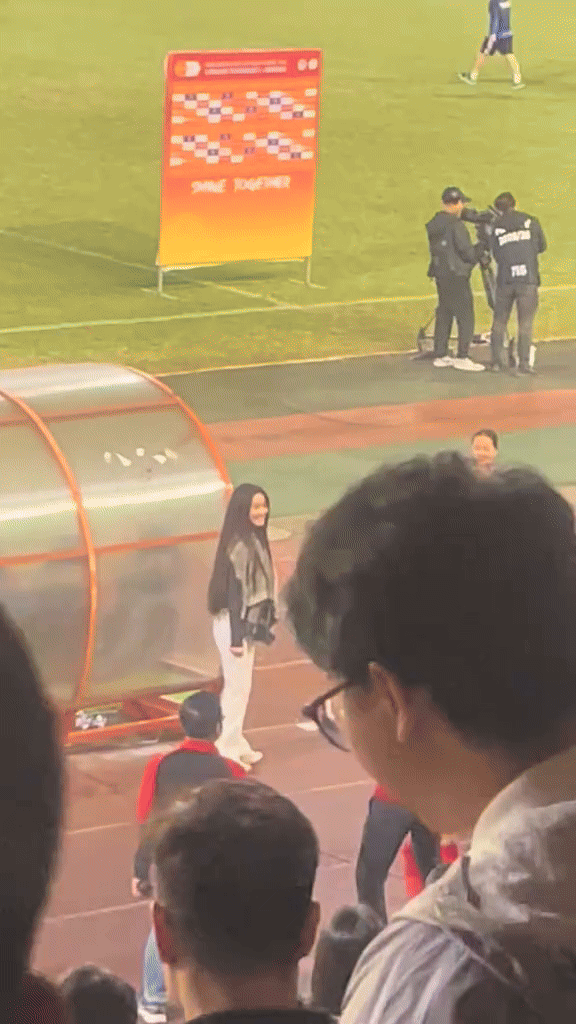 &ldquo;Lố qu&aacute; rồi Chu Thanh Huyền ơi&rdquo;- Ảnh 3.