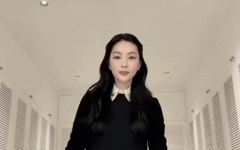 Hoa hậu Đặng Thu Thảo dạo n&agrave;y lạ qu&aacute;?- Ảnh 1.