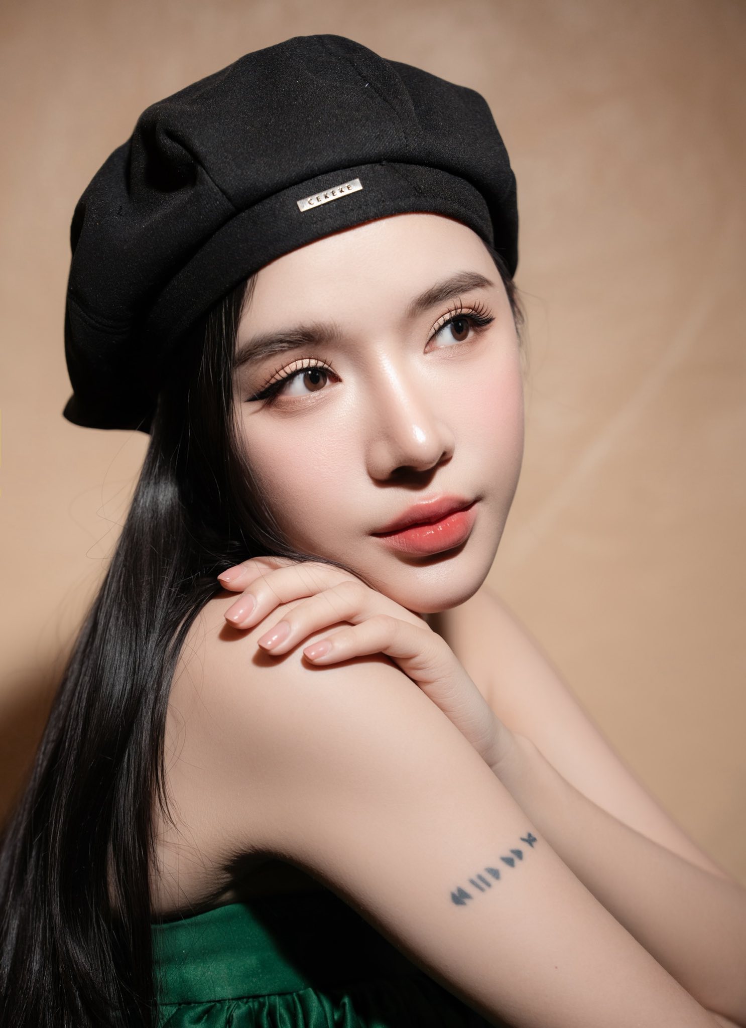 Nữ ch&iacute;nh trăm tỷ mới của Trấn Th&agrave;nh: Ca nhạc sĩ đa t&agrave;i, h&aacute;t nhạc phim cực &ldquo;suy&rdquo; c&ograve;n nhan sắc th&igrave; ng&agrave;y c&agrave;ng lạ- Ảnh 5.