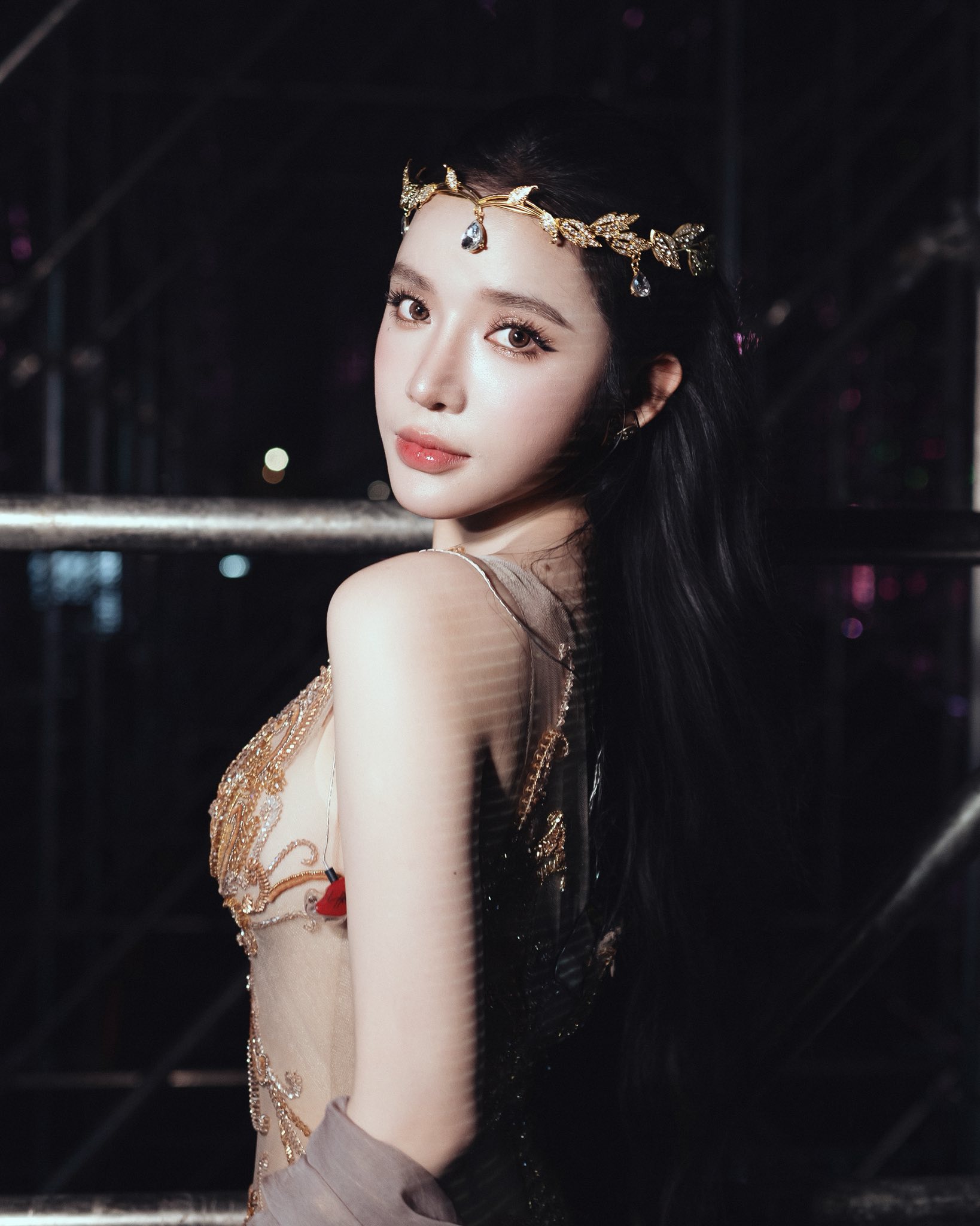 Nữ ch&iacute;nh trăm tỷ mới của Trấn Th&agrave;nh: Ca nhạc sĩ đa t&agrave;i, h&aacute;t nhạc phim cực &ldquo;suy&rdquo; c&ograve;n nhan sắc th&igrave; ng&agrave;y c&agrave;ng lạ- Ảnh 10.