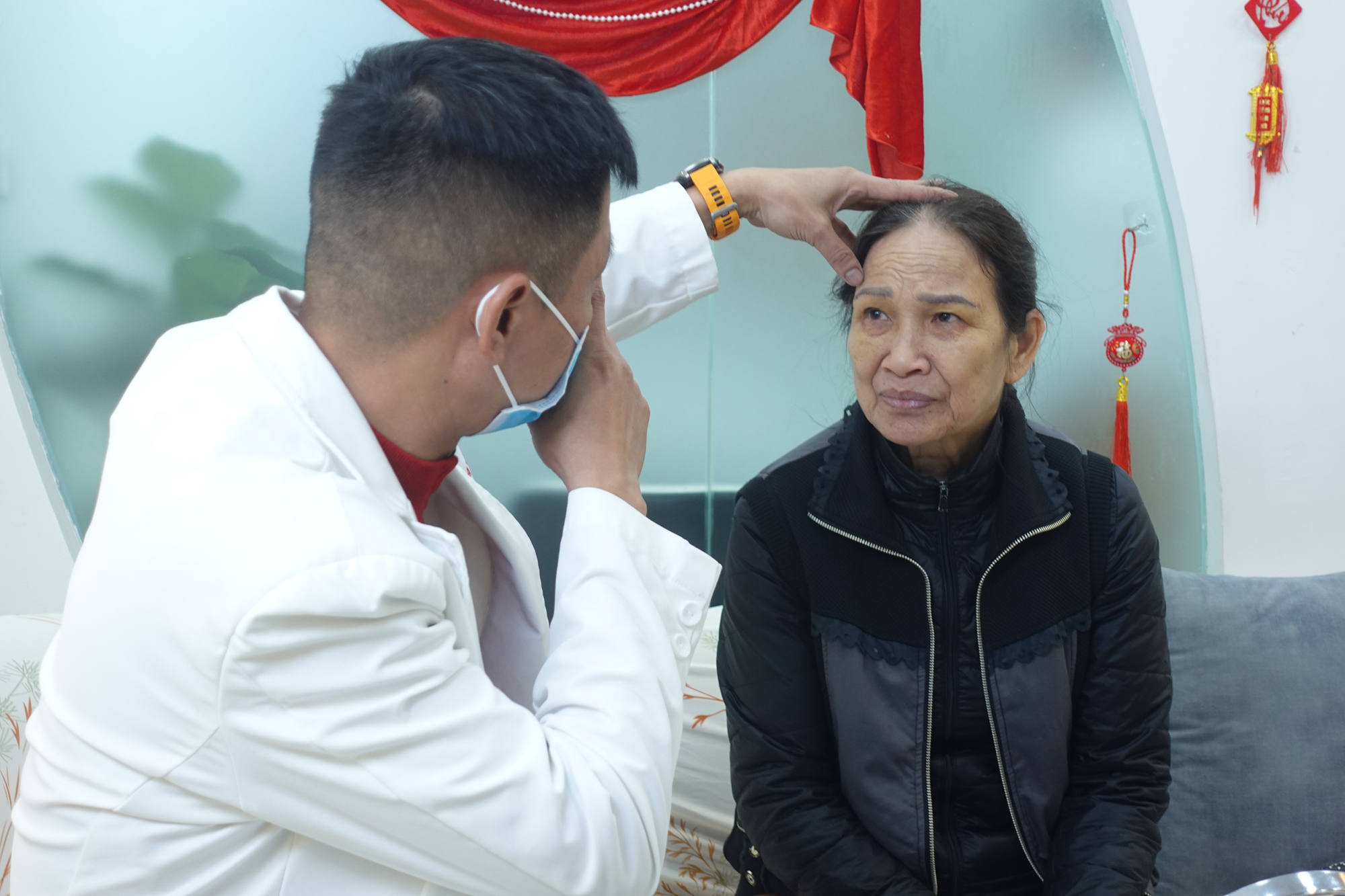 B&aacute;c sĩ chuy&ecirc;n phẫu thuật tạo h&igrave;nh thẩm mỹ: ''Xin mọi người đừng sửa&hellip;'' v&agrave; quan điểm ''dao k&eacute;o thuận tự nhi&ecirc;n'' d&agrave;nh cho người muốn đi l&agrave;m đẹp- Ảnh 4.