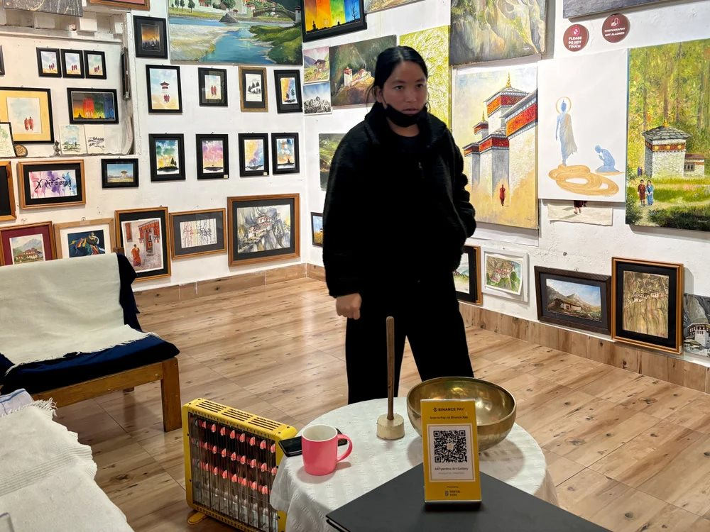 Quốc gia "hạnh ph&uacute;c nhất thế giới" ra quyết định khiến thế giới ngỡ ng&agrave;ng: Sau 1 năm, c&aacute;i kết th&agrave;nh phũ ph&agrave;ng- Ảnh 1.