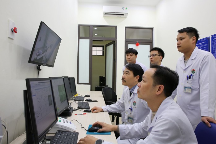Xạ trị chữa ung thư tại tuyến tỉnh, bước tiến gi&uacute;p người bệnh bớt nhọc nhằn - Ảnh 4.
