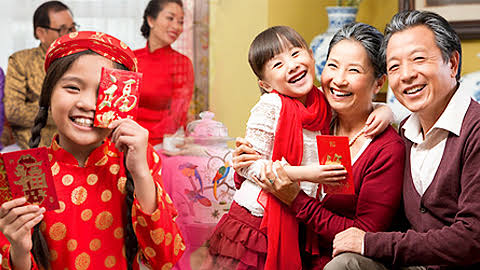 Mẹ trẻ "nhức c&aacute;i đầu" khi con trai 10 tuổi hỏi: Kh&ocirc;ng biết &ocirc;ng b&agrave; sẽ mừng tuổi con bao nhi&ecirc;u tiền nhỉ?- Ảnh 3.