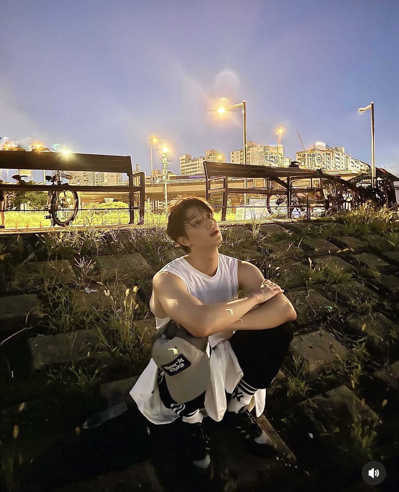 "Hồng h&agrave;i nhi" cao gần 1m9 đang hot: Mặt thư sinh, body cực đỉnh- Ảnh 10.