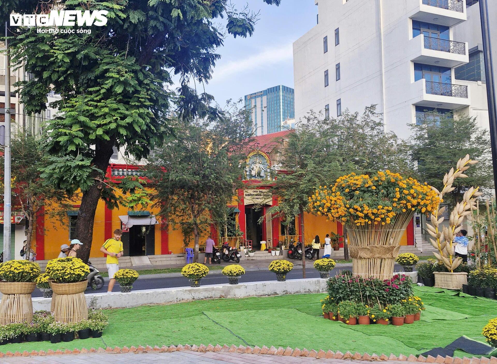 Diện mạo kh&aacute;c lạ của khu đất 'qu&acirc;y t&ocirc;n' hơn 2 thập kỷ ở trung t&acirc;m TP.HCM- Ảnh 9.