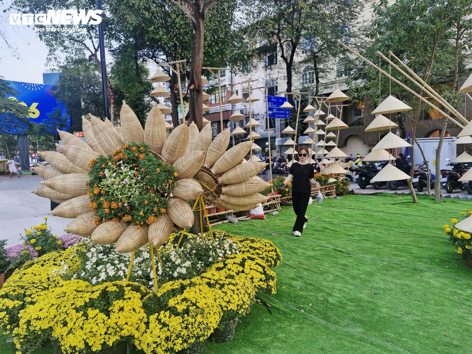 Diện mạo kh&aacute;c lạ của khu đất 'qu&acirc;y t&ocirc;n' hơn 2 thập kỷ ở trung t&acirc;m TP.HCM- Ảnh 15.