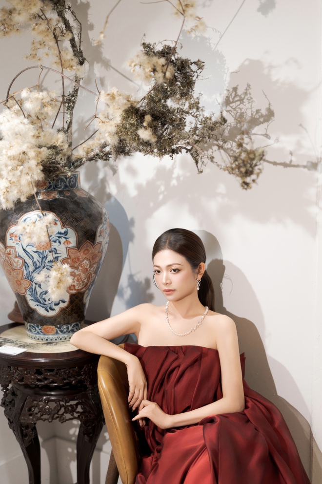 Kiều Anh v&agrave; những thước lụa kể c&acirc;u chuyện của một người phụ nữ đủ "ch&iacute;n"- Ảnh 4.