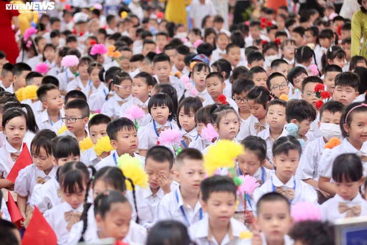 C&aacute;ch gi&uacute;p trẻ tr&aacute;nh "sốc t&acirc;m l&yacute;" khi đi học sau Tết- Ảnh 2.