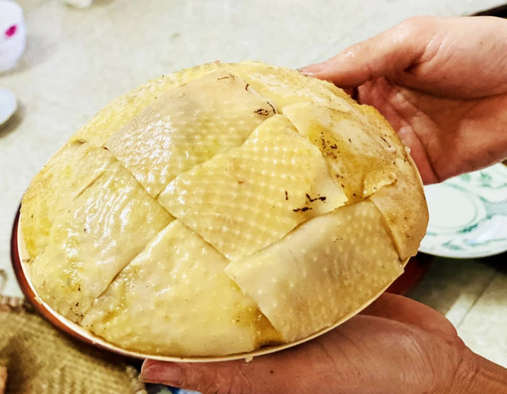 Về Hưng Y&ecirc;n tận thấy cỗ khao l&atilde;o với c&aacute; ch&eacute;p nằm v&otilde;ng chế biến suốt 10 tiếng- Ảnh 9.