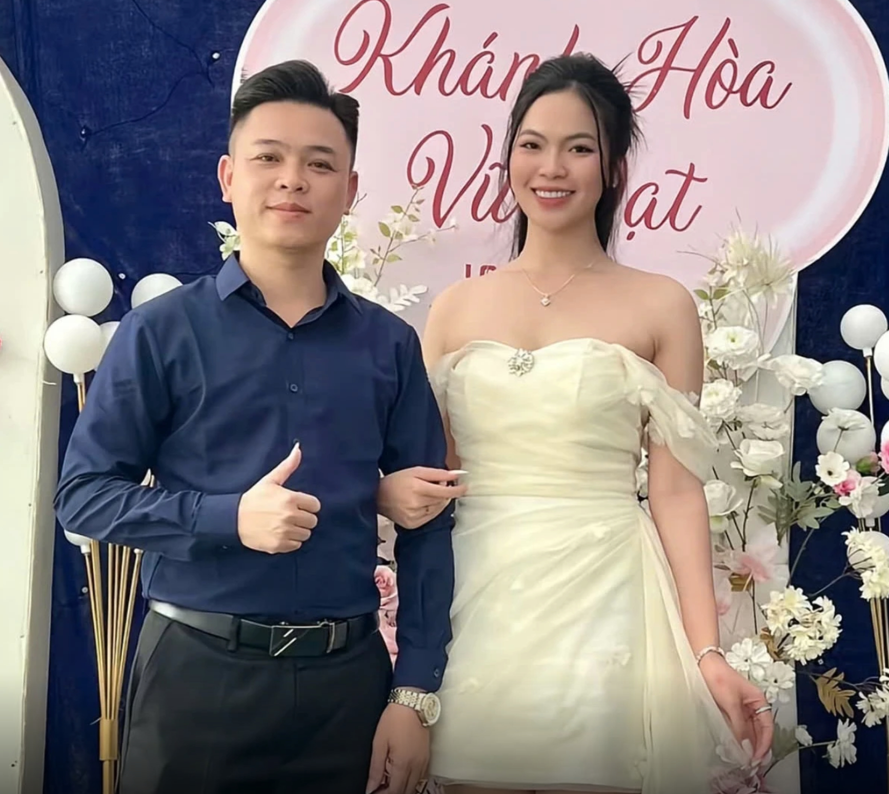 &Ocirc;ng bố U50 trẻ như thanh ni&ecirc;n, bị nhầm l&agrave; bạn trai của con g&aacute;i: Ch&iacute;nh chủ tiết lộ bất ngờ- Ảnh 2.