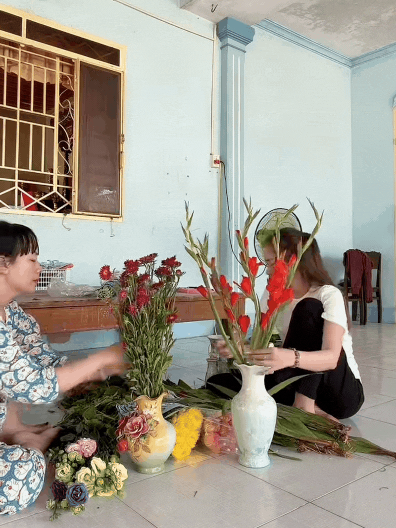 Nhạc sĩ đắt show nhất Việt Nam lại bội thu Tết này- Ảnh 1. Nhạc sĩ đắt show nhất Việt Nam lại bội thu Tết này- Ảnh 1.