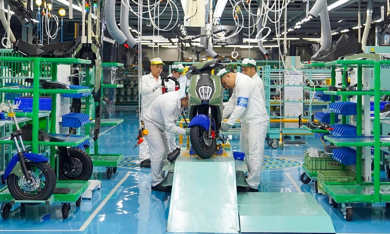 H&atilde;ng xe Nhật sắp nhập khẩu ngược một mẫu xe đặc biệt từ Việt Nam về b&aacute;n trong nước: Gi&aacute; khoảng 1.400 USD, được xếp v&agrave;o nh&oacute;m si&ecirc;u rẻ- Ảnh 1.