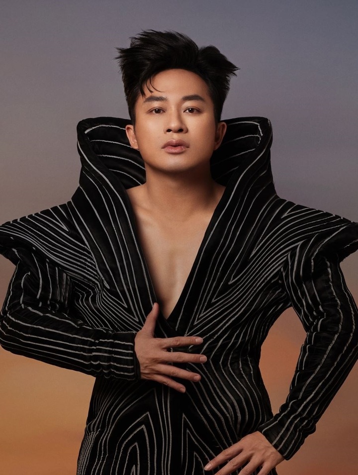 Cạnh tranh gay gắt nghệ sĩ - c&ocirc;ng nghệ- Ảnh 1.