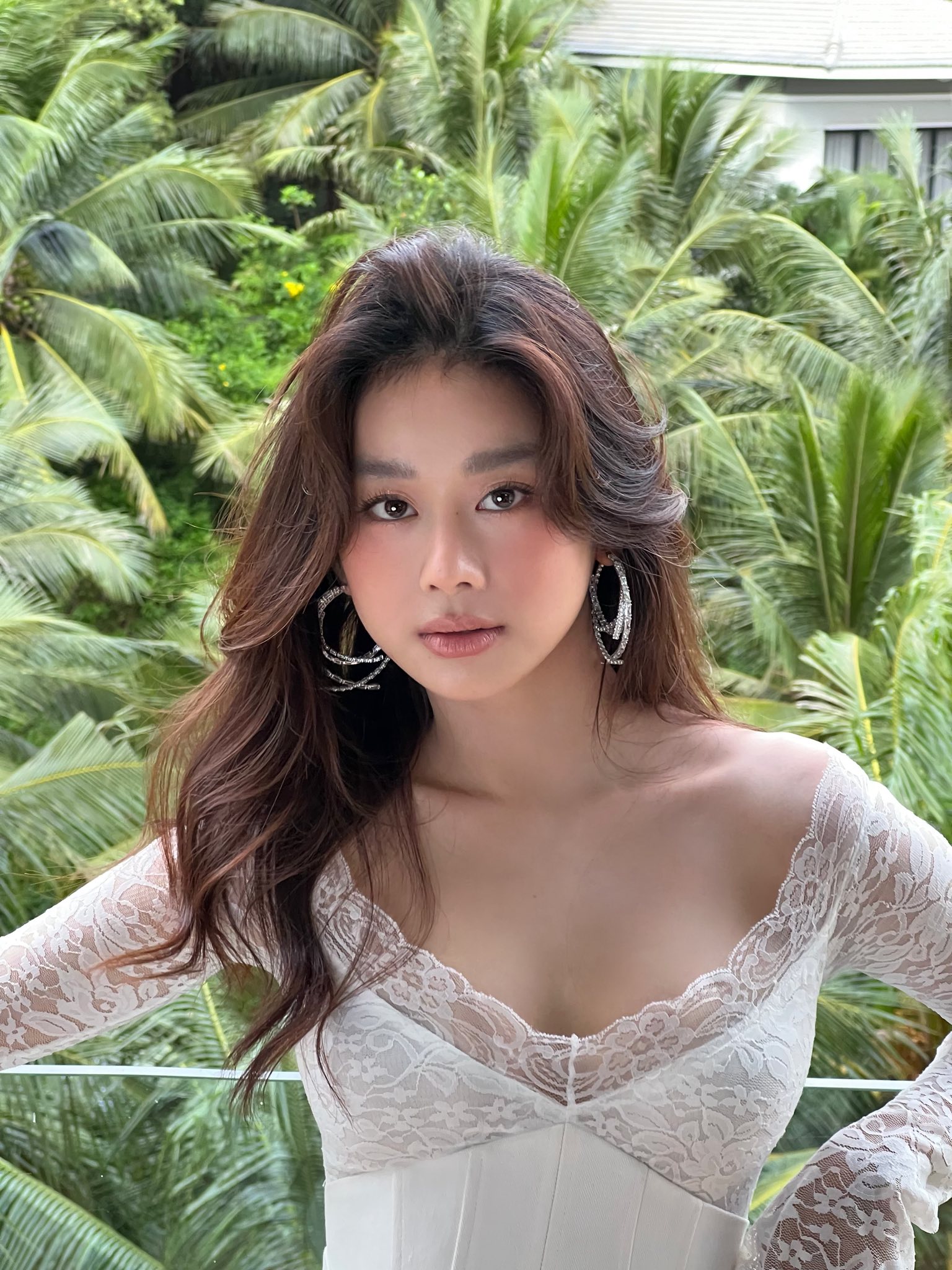 Mỹ nh&acirc;n Việt cao hơn 1m50 bị nghi phim giả t&igrave;nh thật với nam vương "to cao như khủng long"- Ảnh 13.