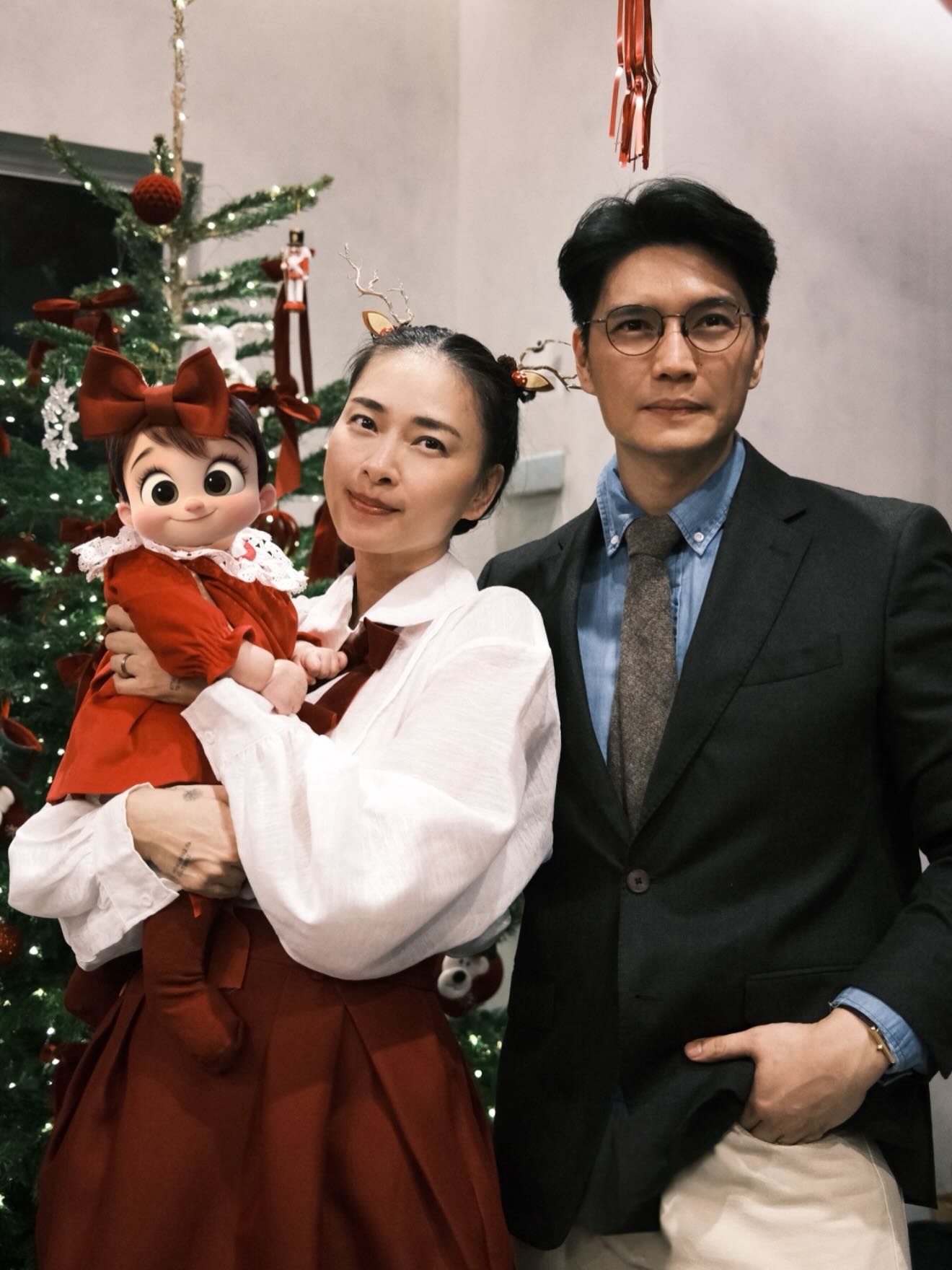 Ng&ocirc; Thanh V&acirc;n lần đầu h&eacute; lộ gương mặt con g&aacute;i, Tết đầu ti&ecirc;n của b&eacute; Gạo g&acirc;y sốt với m&agrave;n nhận l&igrave; x&igrave; xứng danh &aacute;i nữ- Ảnh 6.