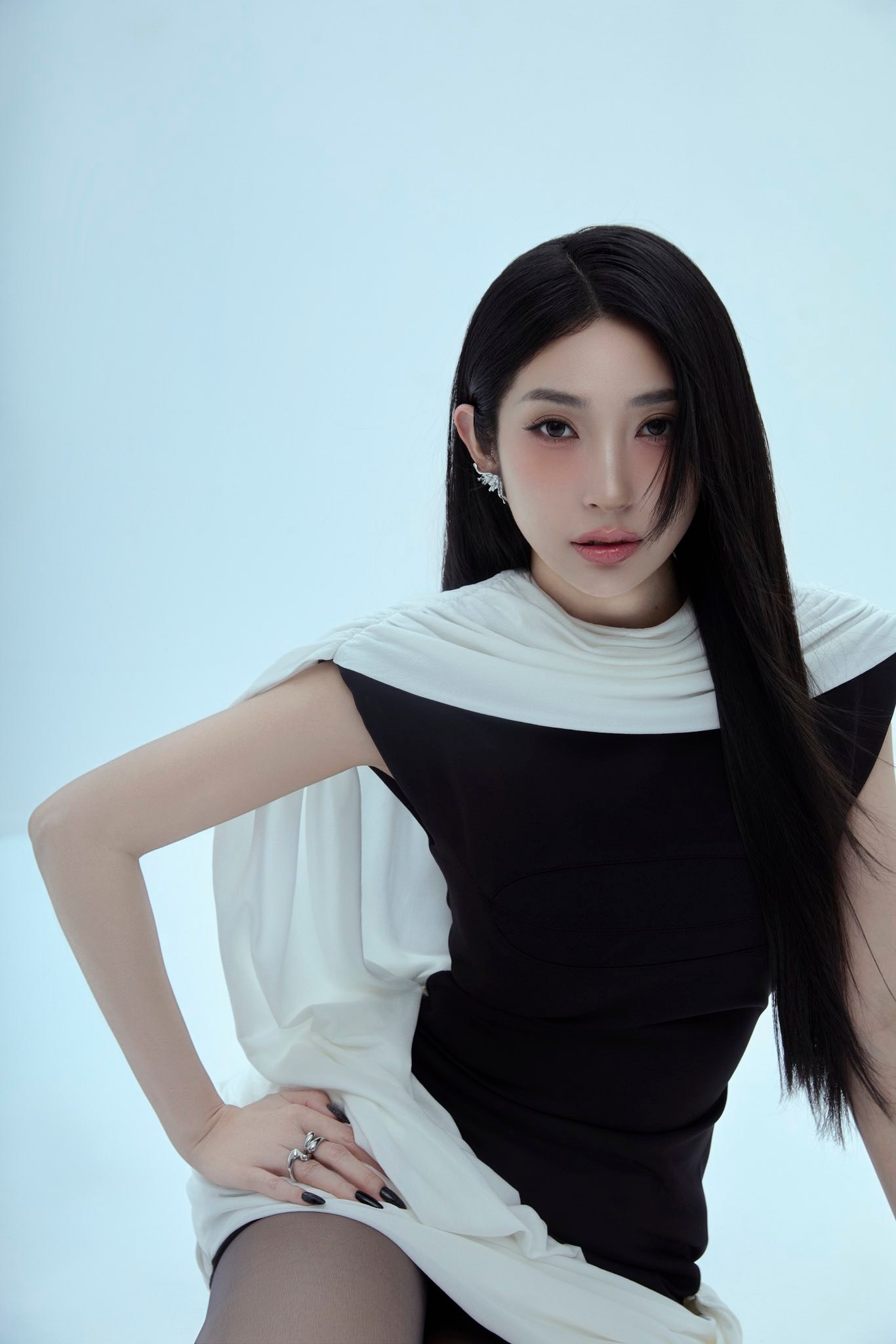 Không tin được Vbiz có mỹ nhân giữ nhan sắc đỉnh thế này, hơn 15 năm mà ngày càng trẻ ra mới tài!- Ảnh 6. Không tin được Vbiz có mỹ nhân giữ nhan sắc đỉnh thế này, hơn 15 năm mà ngày càng trẻ ra mới tài!- Ảnh 6.