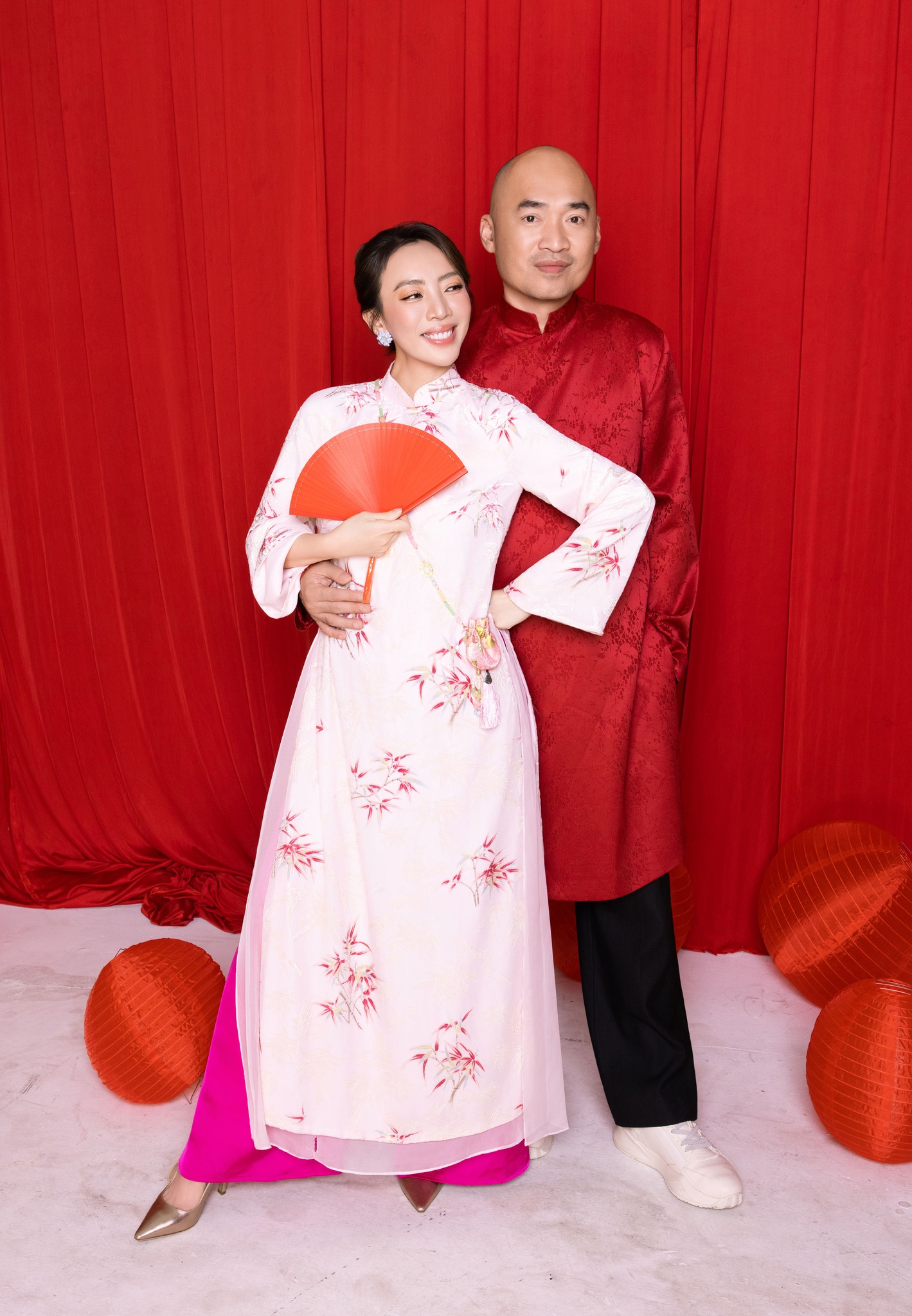 Thu Trang - Tiến Luật c&ocirc;ng khai cặp song sinh dịp năm mới?- Ảnh 4.