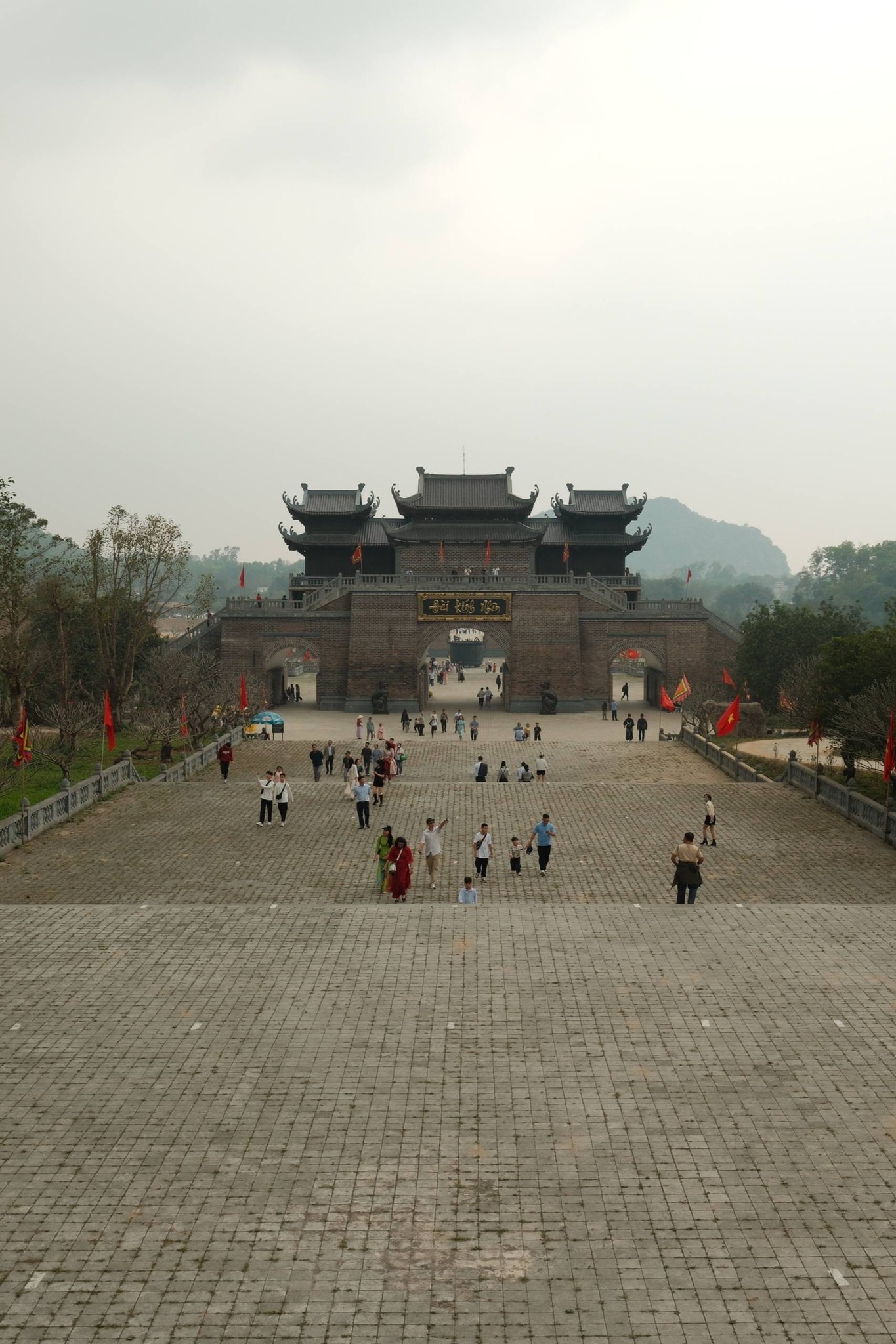 Đi Thung Ui (Ninh B&igrave;nh) đu trend "cổ trang": Bỏ t&uacute;i ngay 5 lưu &yacute; thực tế n&agrave;y kẻo rước bực v&agrave;o người!- Ảnh 9.