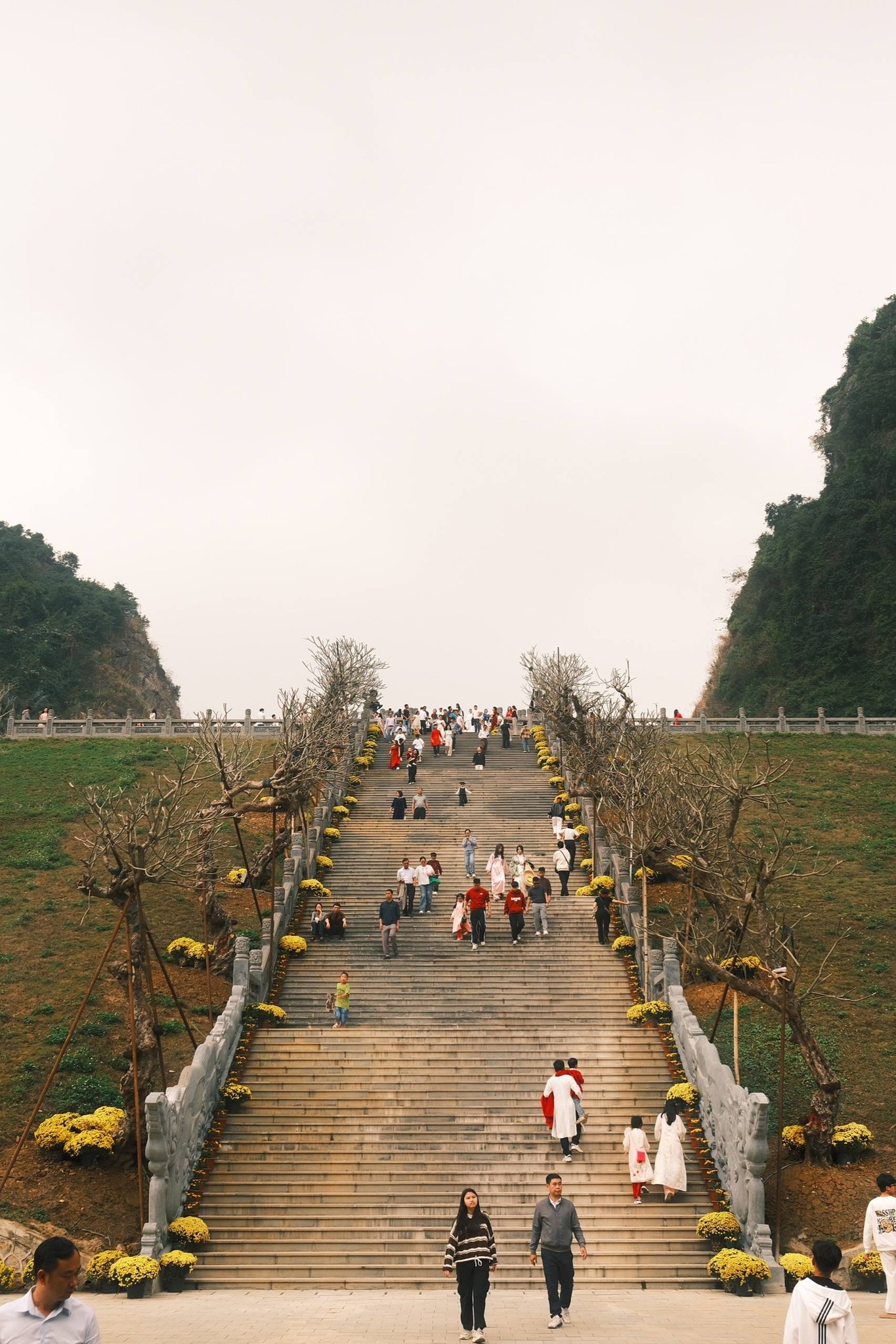 Đi Thung Ui (Ninh B&igrave;nh) đu trend "cổ trang": Bỏ t&uacute;i ngay 5 lưu &yacute; thực tế n&agrave;y kẻo rước bực v&agrave;o người!- Ảnh 7.