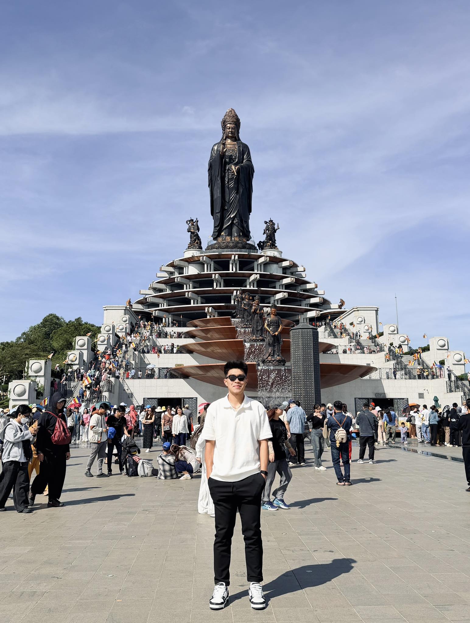 L&yacute; Đức U23 Việt Nam đưa hotgirl bắn s&uacute;ng Ph&iacute; Thanh Thảo về qu&ecirc; chơi tết, diện đồ đ&ocirc;i, chỉ thiếu 1 status c&ocirc;ng khai- Ảnh 2.