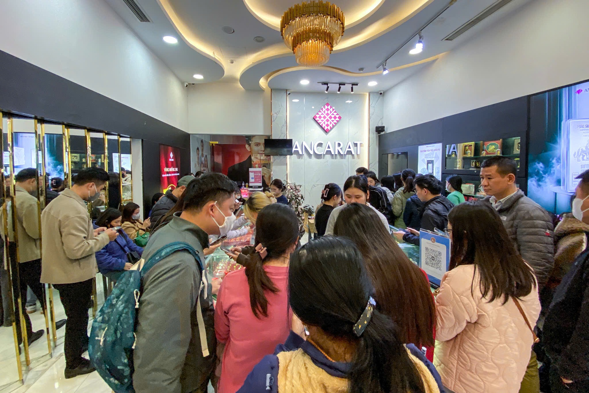 Người mua bạc kỳ vọng điều g&igrave; trong năm B&iacute;nh Ngọ 2026?- Ảnh 1.