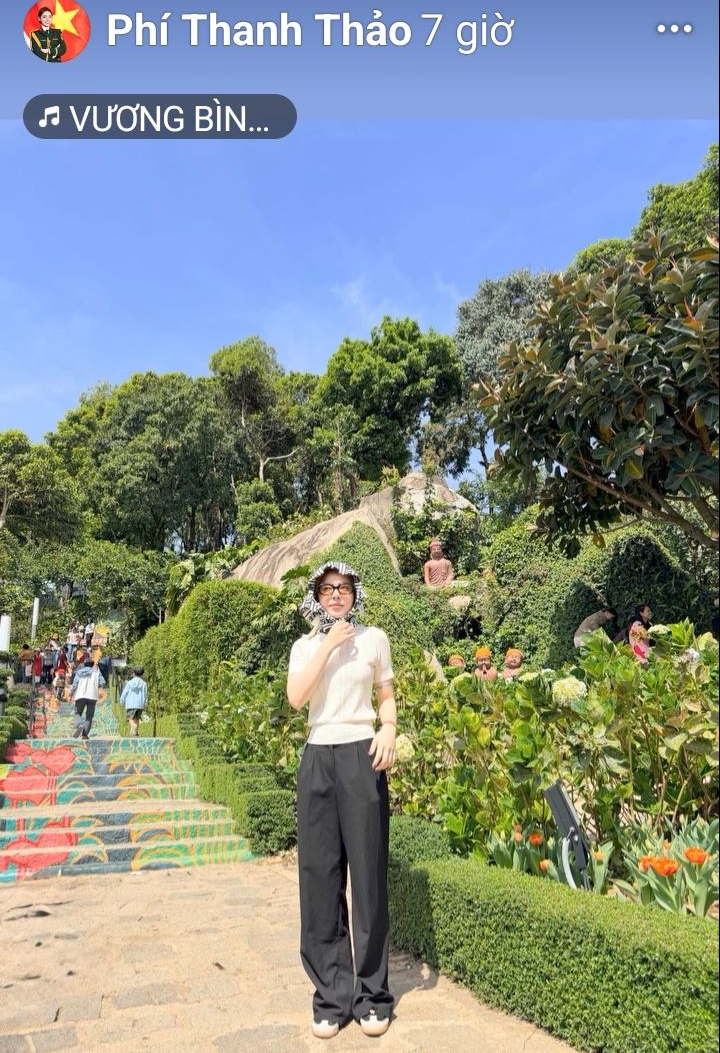 L&yacute; Đức U23 Việt Nam đưa hotgirl bắn s&uacute;ng Ph&iacute; Thanh Thảo về qu&ecirc; chơi tết, diện đồ đ&ocirc;i, chỉ thiếu 1 status c&ocirc;ng khai- Ảnh 5.