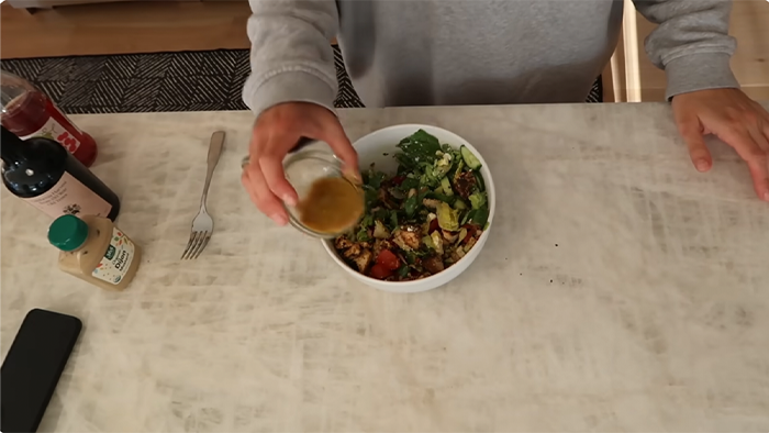 Thi&ecirc;n thần Victoria's Secret giảm 18kg sau sinh m&agrave; vẫn ăn đủ 3 bữa 1 ng&agrave;y- Ảnh 6.