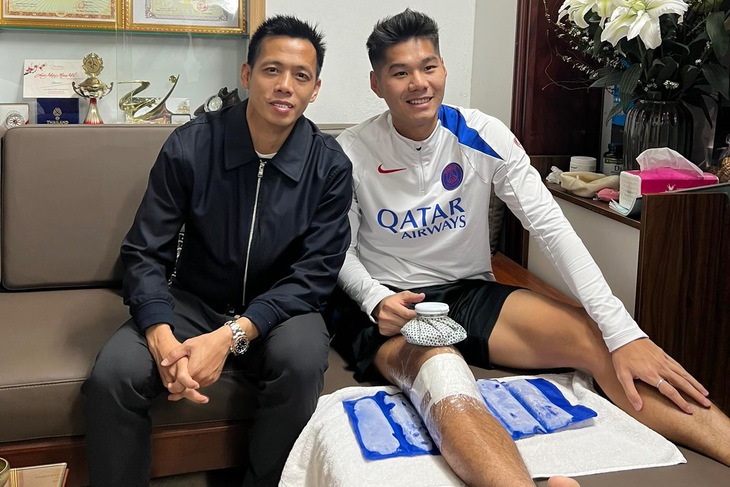 Văn Quyết v&agrave; h&agrave;nh động ấm l&ograve;ng ng&agrave;y Tết với Hiểu Minh- Ảnh 1.