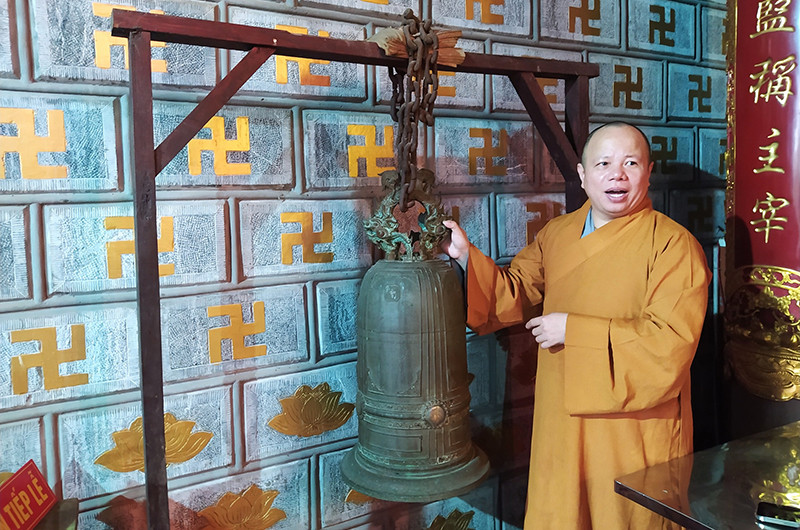 Ng&ocirc;i ch&ugrave;a nhiều chữ Vạn nhất Việt Nam- Ảnh 4.