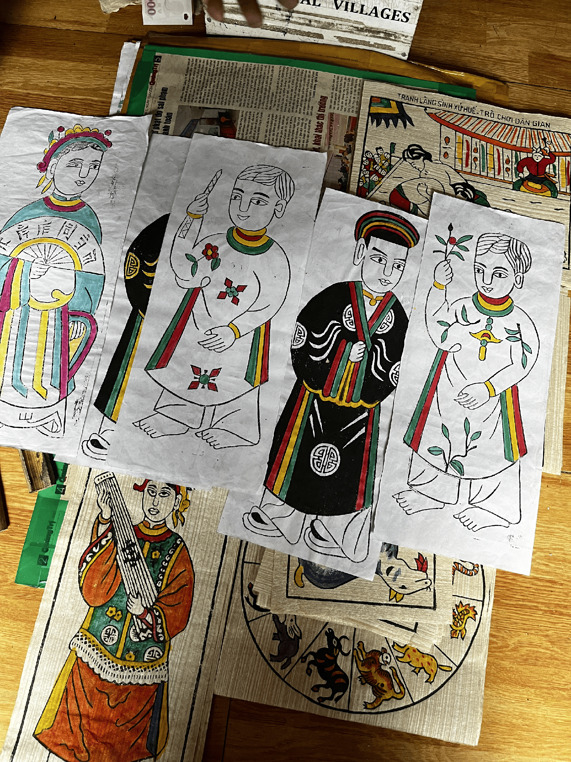 M&ugrave;ng 7 đi l&agrave;m trở lại nhưng m&ugrave;ng 10 vẫn &ocirc;m laptop v&agrave; 