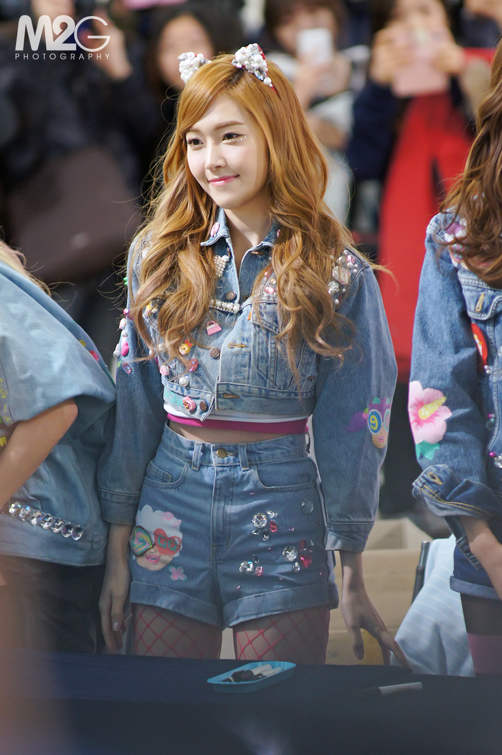 Sự hết thời của c&ocirc;ng ch&uacute;a được ưu &aacute;i nhất showbiz: Rời nh&oacute;m bị gh&eacute;t bỏ, kinh doanh ph&aacute; sản concert th&igrave; ế v&eacute;- Ảnh 3.