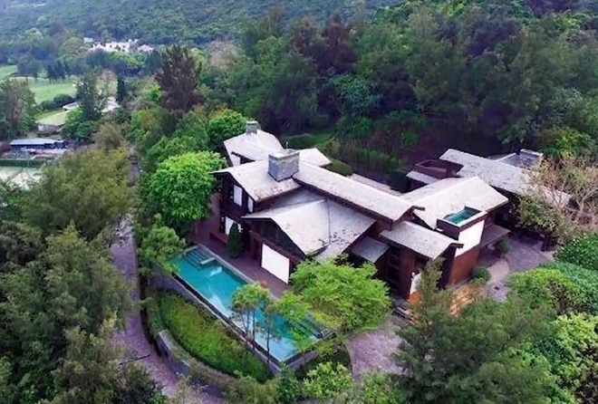 Ngọc nữ bị ruồng bỏ sau khi sinh 3 con trai nhận si&ecirc;u biệt thự, 199 tỷ tiền cấp dưỡng/năm từ đại gia- Ảnh 3.