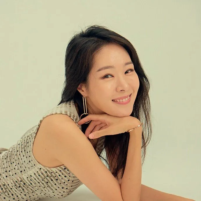 Nữ diễn vi&ecirc;n tăng 9kg sau 3 ng&agrave;y Tết- Ảnh 6.