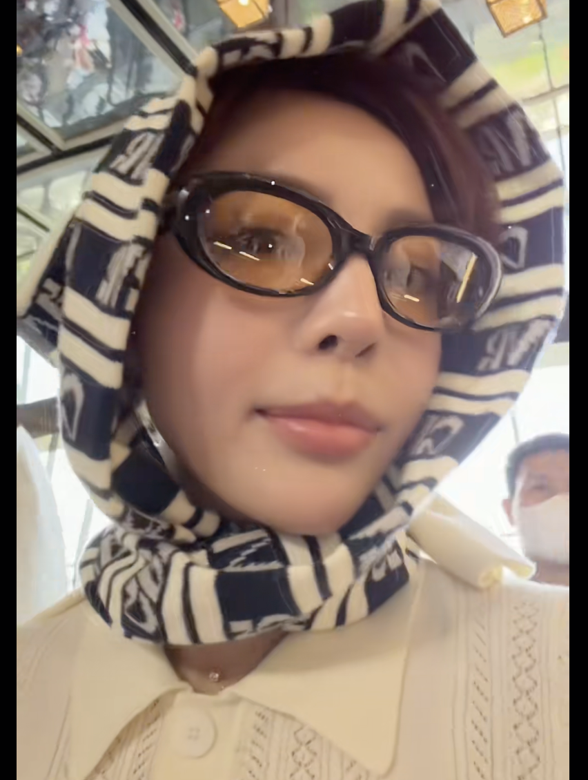 L&yacute; Đức U23 Việt Nam đưa hotgirl bắn s&uacute;ng Ph&iacute; Thanh Thảo về qu&ecirc; chơi tết, diện đồ đ&ocirc;i, chỉ thiếu 1 status c&ocirc;ng khai- Ảnh 7.