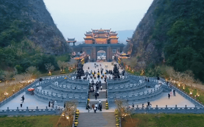 Đi Thung Ui (Ninh B&igrave;nh) đu trend "cổ trang": Bỏ t&uacute;i ngay 5 lưu &yacute; thực tế n&agrave;y kẻo rước bực v&agrave;o người!- Ảnh 3.