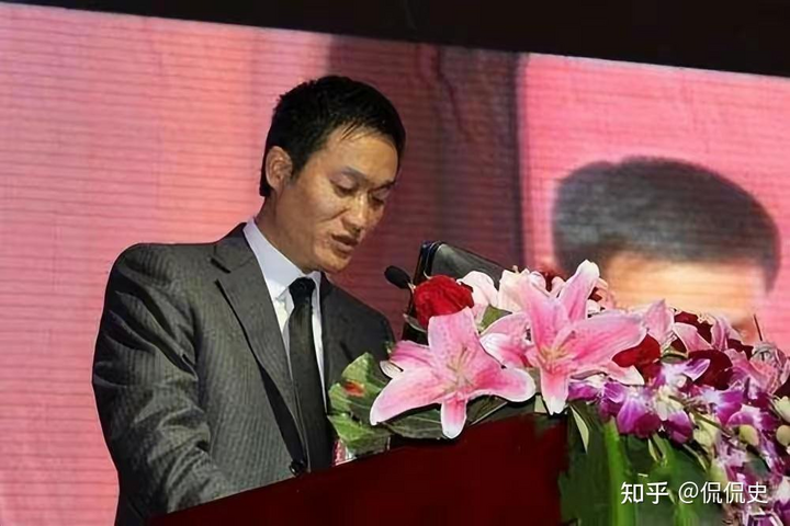 Chủ tập đo&agrave;n ngh&igrave;n tỷ trắng tay v&igrave; để họ h&agrave;ng b&ecirc;n vợ lũng đoạn c&ocirc;ng ty- Ảnh 1.