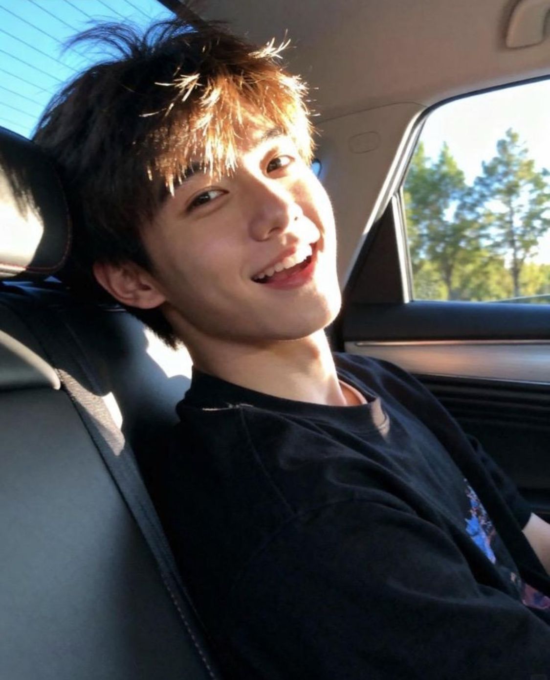 S&aacute;ng đầu ti&ecirc;n đi l&agrave;m sau Tết, gặp sếp v&agrave; đồng nghiệp m&agrave; n&oacute;i c&acirc;u n&agrave;y, bạn ghi điểm EQ tuyệt đối, năm mới thăng tiến tằng tằng- Ảnh 1.