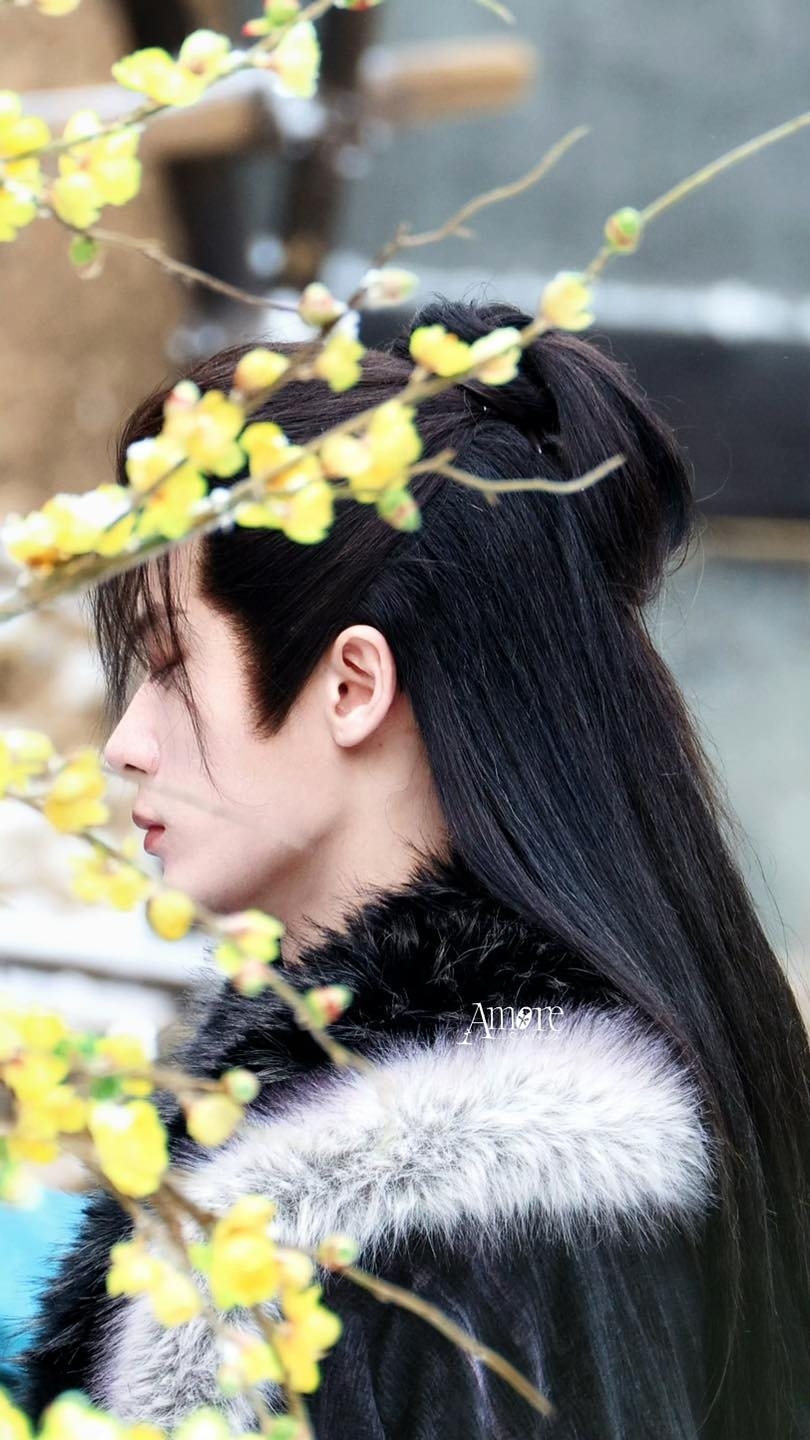 Vạn sự đều c&oacute; gi&aacute; chỉ visual n&agrave;y v&ocirc; gi&aacute;: Mặt như tranh vẽ c&ograve;n diễn đỉnh, cao th&ecirc;m 10cm th&igrave; c&oacute; cả thế giới- Ảnh 10.