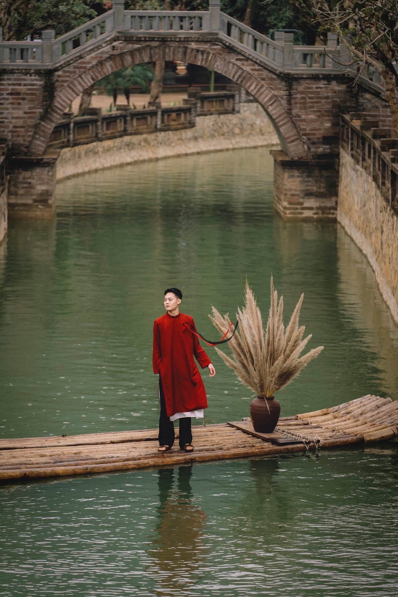 B&aacute;u vật 1000 năm tuổi ở Ninh B&igrave;nh vừa lộ diện đ&atilde; g&oacute;p c&ocirc;ng lớn, gi&uacute;p to&agrave;n tỉnh hốt trọn 2.000 tỉ đồng dịp Tết năm nay- Ảnh 6.