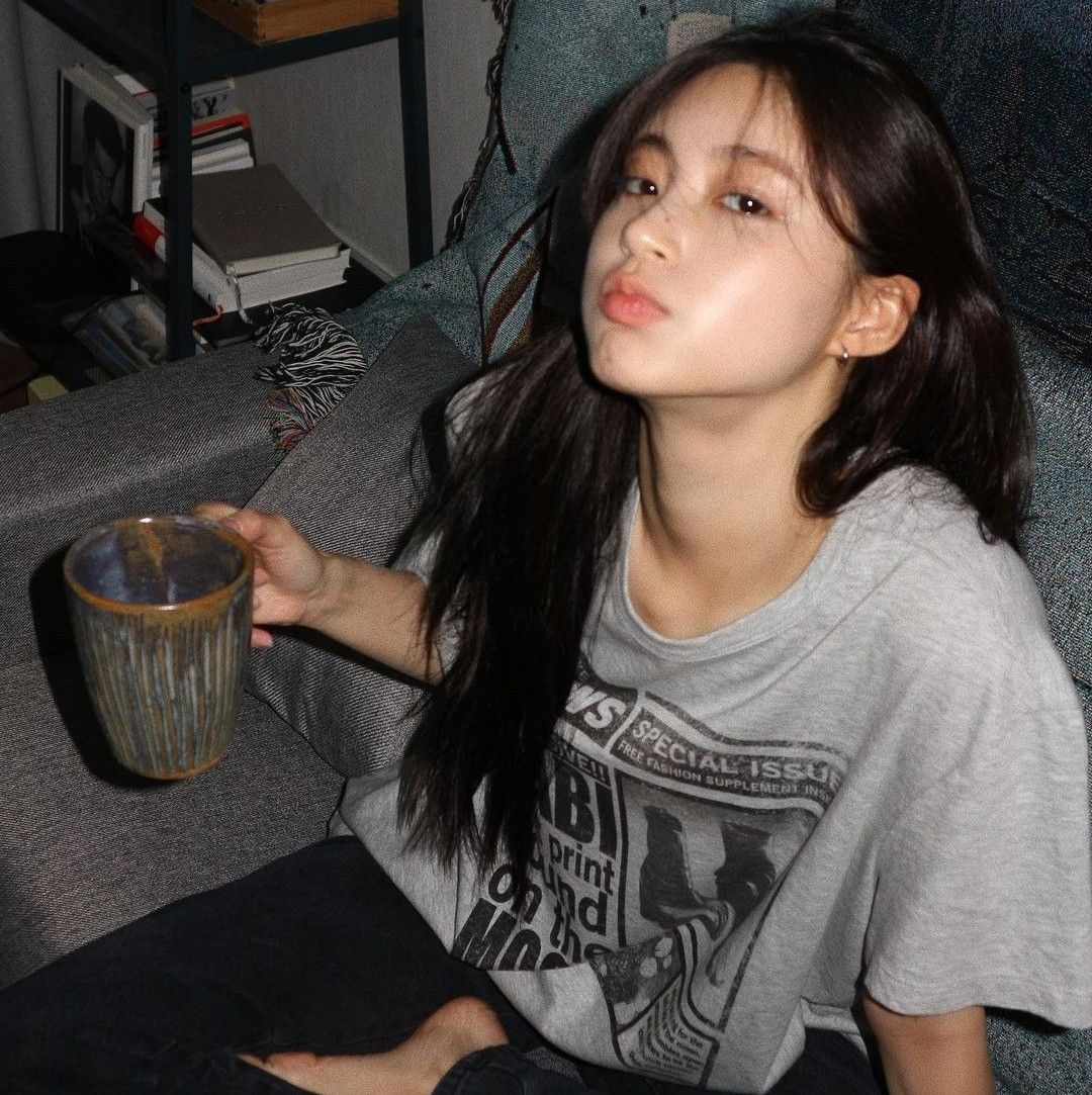 Loại tr&agrave; l&agrave;nh t&iacute;nh hợp uống sau Tết: Detox, giảm t&iacute;ch nước, trả v&ograve;ng eo về như cũ- Ảnh 1.