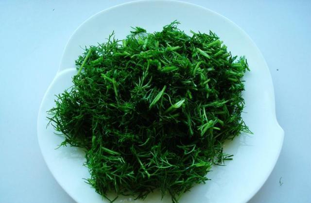 T&ocirc;i mua loại rau n&agrave;y mỗi m&ugrave;a xu&acirc;n về: Nấu 5 m&oacute;n ngon m&agrave; nhanh, h&agrave;m lượng canxi cao gấp 5 lần trứng- Ảnh 12.