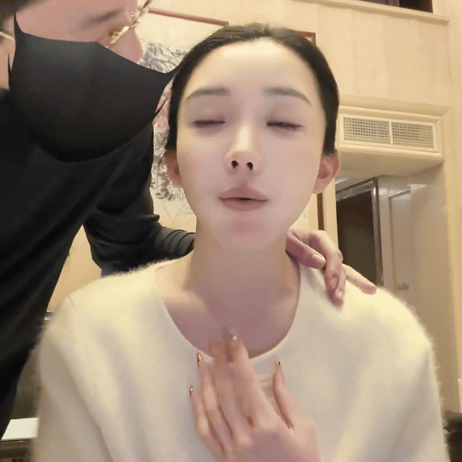 Đầu năm nghe ph&uacute; b&agrave; ở biệt phủ 1200m2 kể chuyện ti&ecirc;u tiền: Bảo sao người gi&agrave;u cứ gi&agrave;u m&atilde;i, người ngh&egrave;o tiết kiệm chắt b&oacute;p cũng chẳng kh&aacute; nổi!- Ảnh 4.