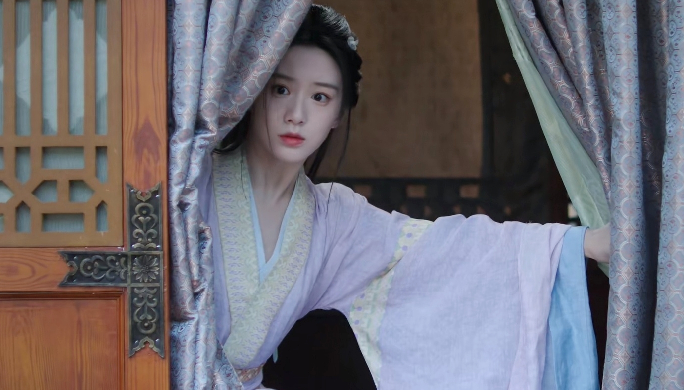 Bao nhi&ecirc;u c&aacute;i dở tr&ecirc;n đời đều dồn hết v&agrave;o 1 phim Trung Quốc: 360 độ cảnh n&agrave;o cũng xấu, nữ ch&iacute;nh thua cả diễn vi&ecirc;n quần ch&uacute;ng- Ảnh 5.