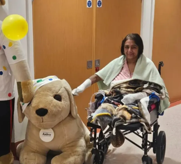 Chỉ trong 1 ng&agrave;y, người phụ nữ 6 lần tim ngừng đập, tỉnh dậy đ&atilde; mất tứ chi v&igrave; điều &iacute;t ai ngờ- Ảnh 1.